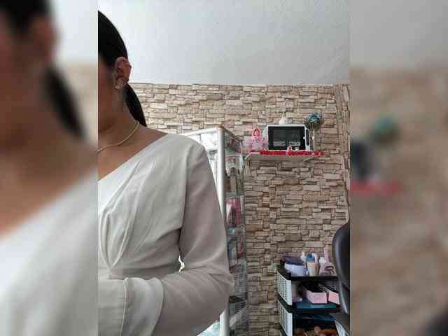 Bella-152 webcam