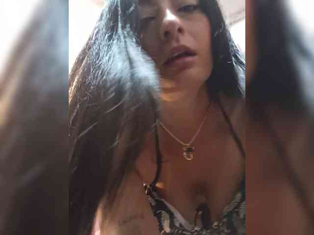 Bella-152 webcam