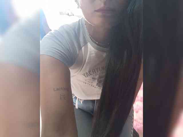 Bella-152 webcam