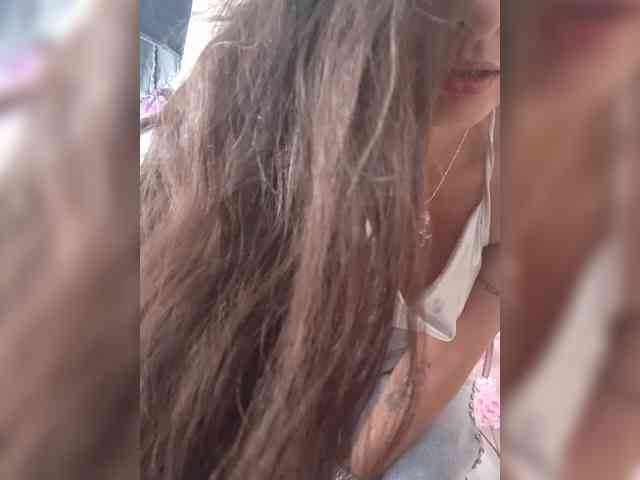 Bella-152 webcam