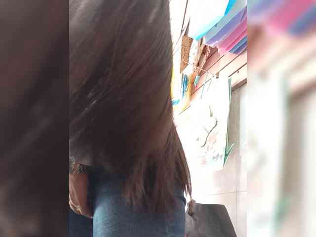 Bella-152 webcam