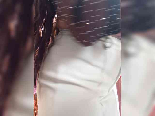 Bella-152 webcam