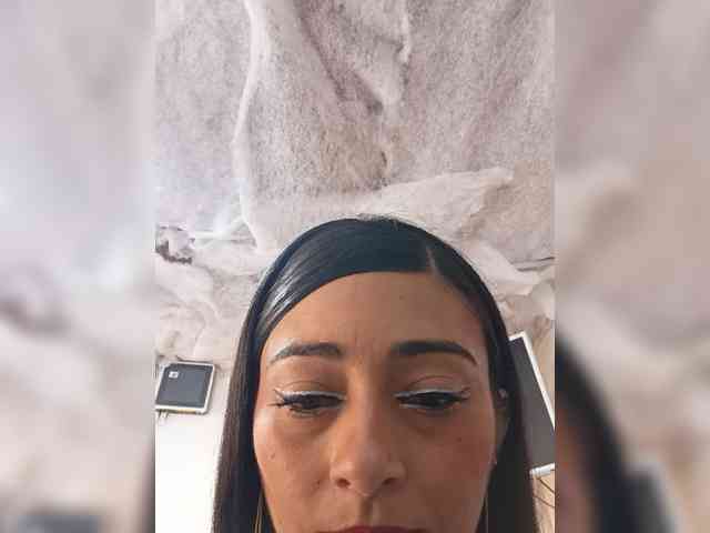 Bella-152 webcam