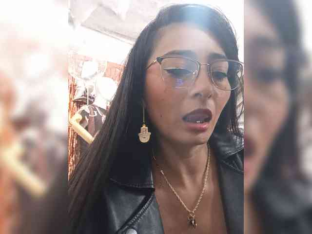 Bella-152 webcam