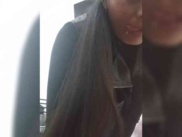 Bella-152 webcam
