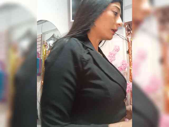 Bella-152 webcam