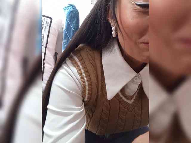 Bella-152 webcam