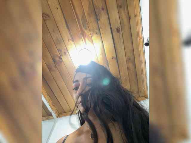 Bella-152 webcam
