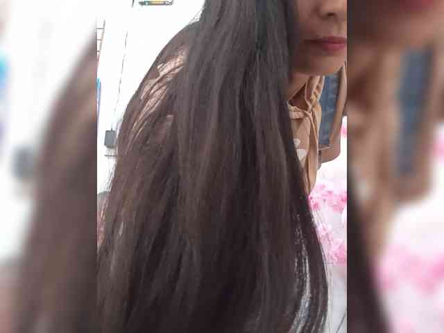 Bella-152 webcam