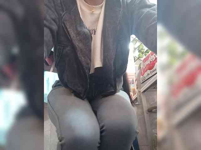 Bella-152 webcam