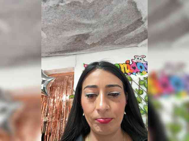 Bella-152 webcam