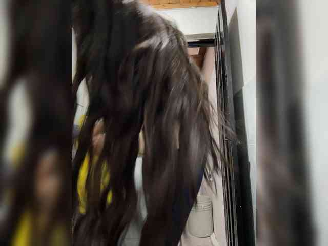 Bella-152 webcam