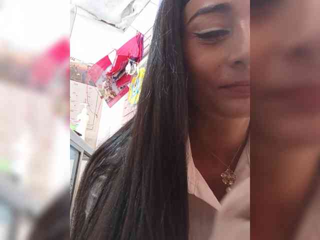Bella-152 webcam