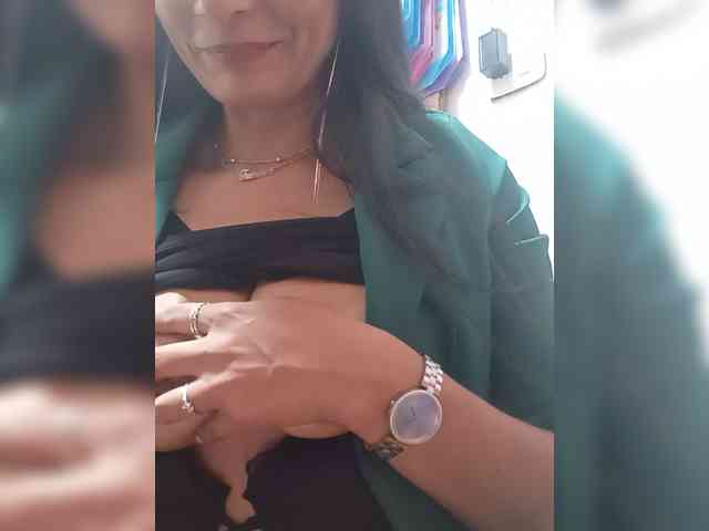 Bella-152 webcam