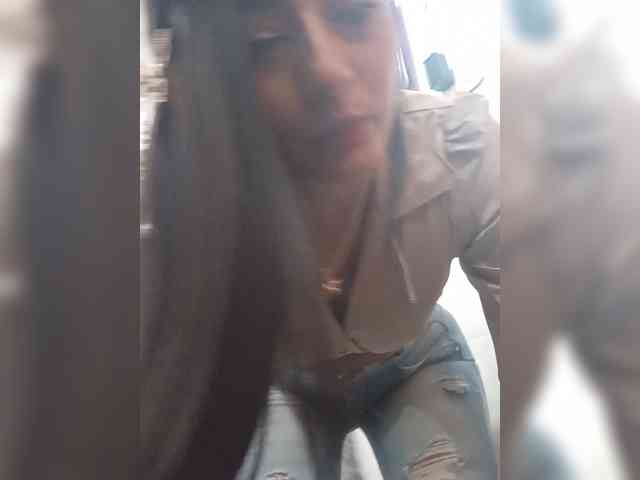 Bella-152 webcam