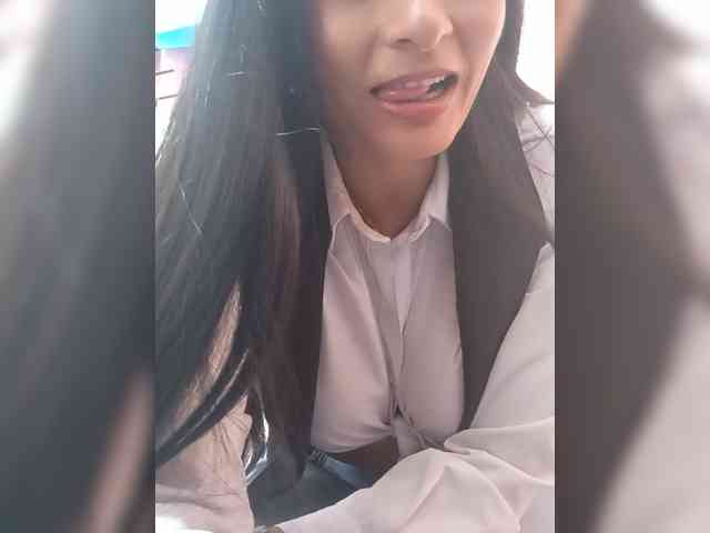 Bella-152 webcam
