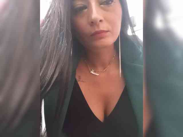 Bella-152 webcam