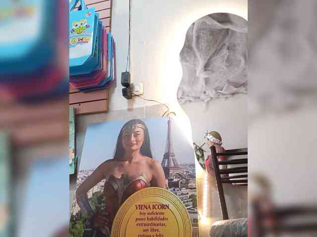 Bella-152 webcam