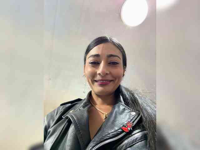 Bella-152 webcam
