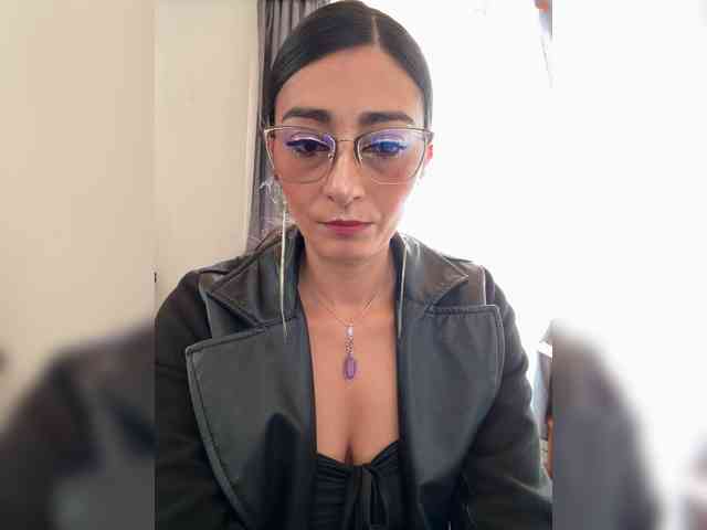 Bella-152 webcam