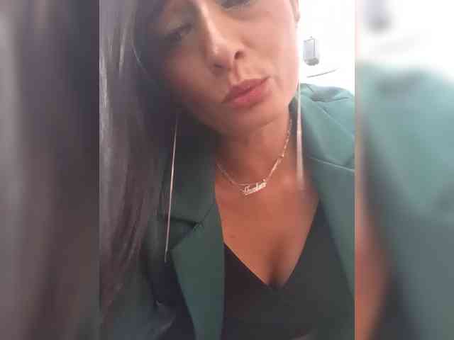 Bella-152 webcam