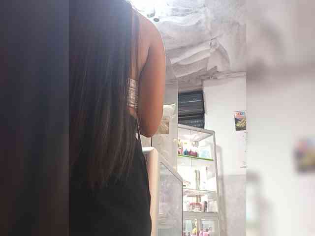 Bella-152 webcam