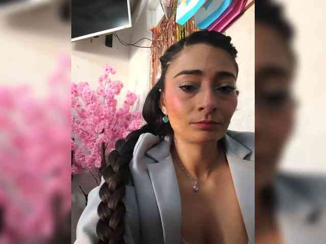 Bella-152