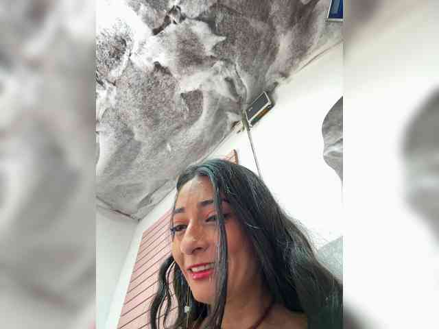Bella-152 webcam