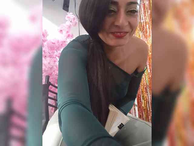 Bella-152 webcam