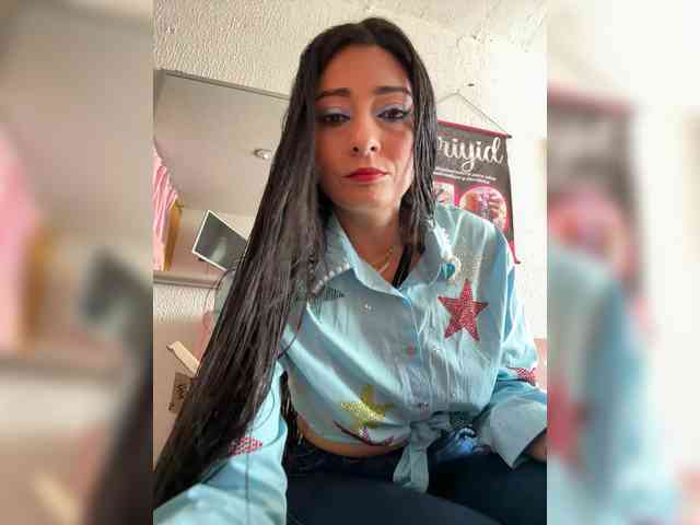 Bella-152 webcam