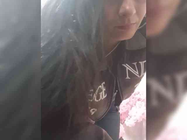 Bella-152 webcam