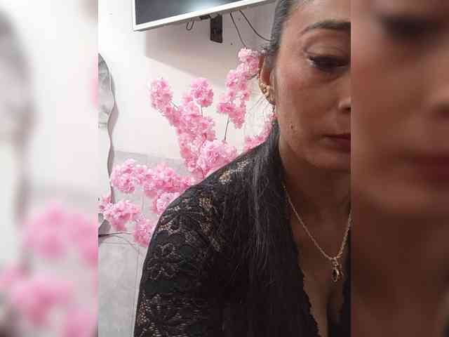 Bella-152 webcam