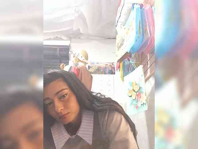 Bella-152 webcam