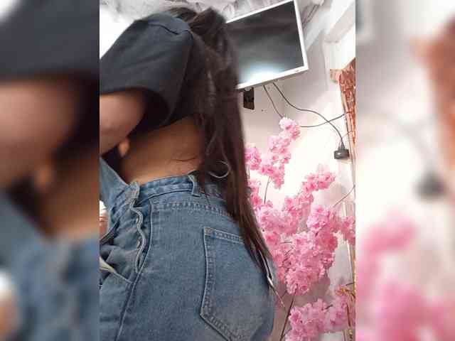 Bella-152 webcam
