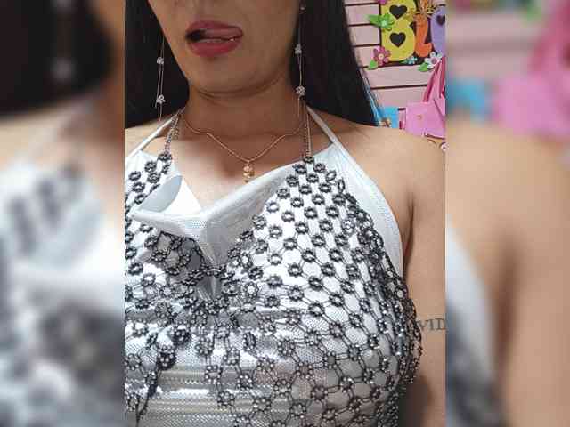 Bella-152 webcam