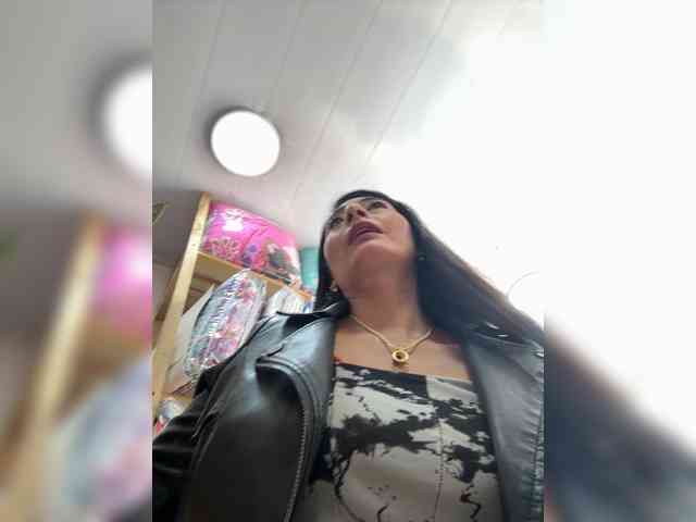 Bella-152 webcam