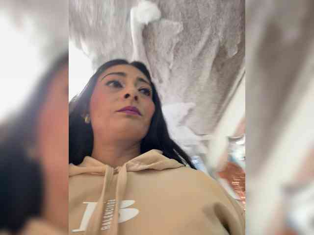 Bella-152 webcam