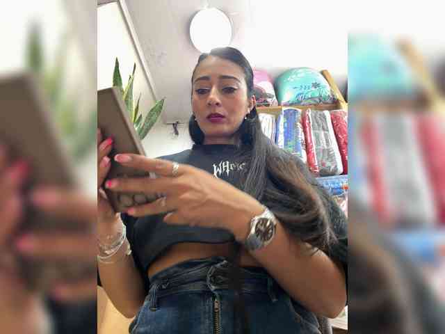 Bella-152 webcam