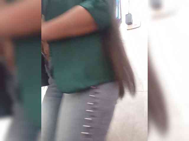 Bella-152 webcam