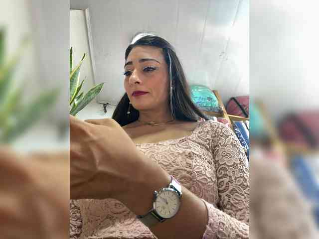 Bella-152 webcam