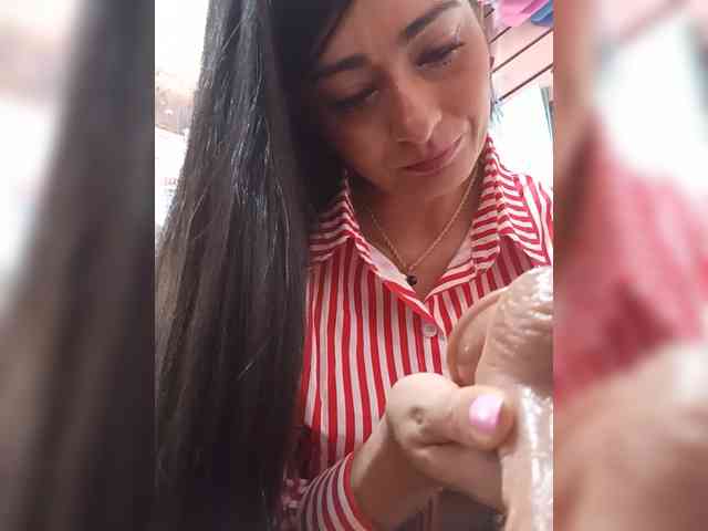 Bella-152 webcam
