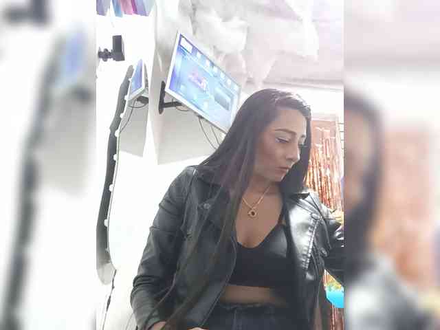 Bella-152 webcam