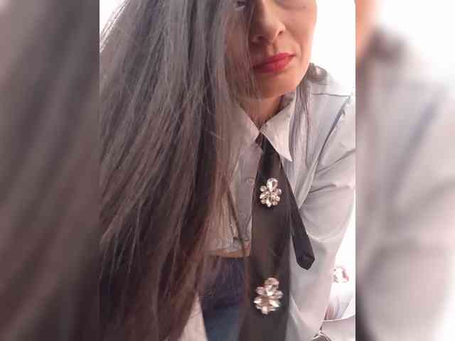 Bella-152 webcam