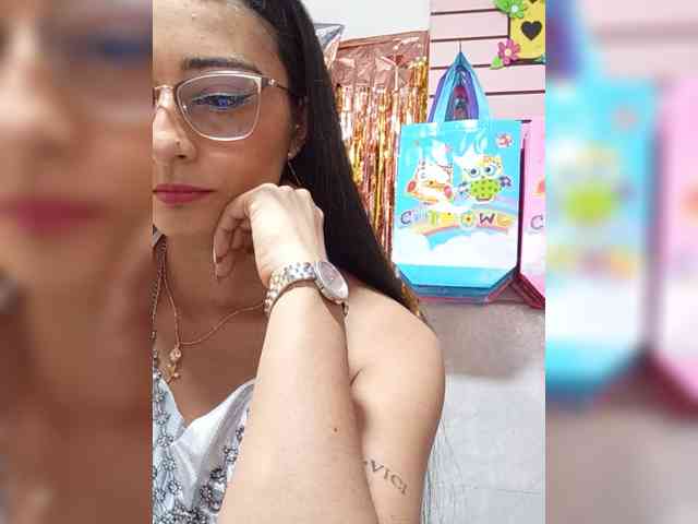 Bella-152 webcam