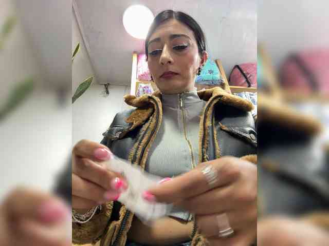 Bella-152 webcam