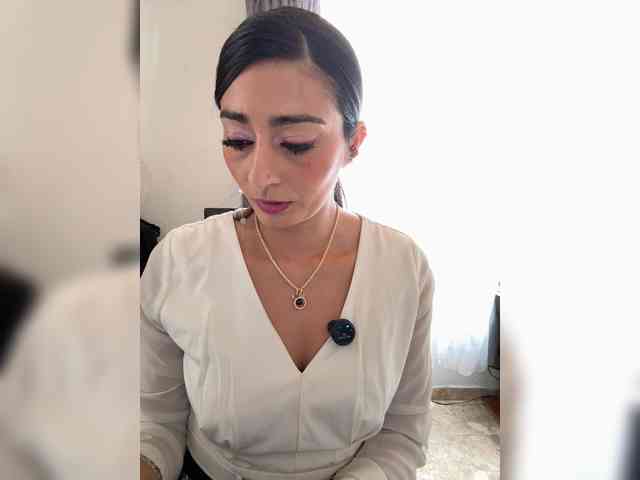 Bella-152 webcam