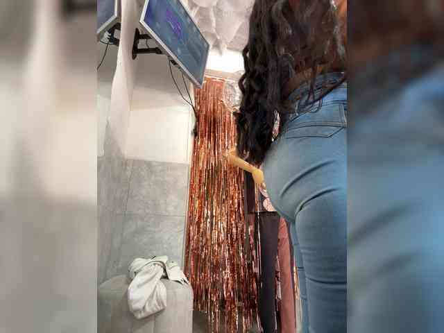 Bella-152 webcam