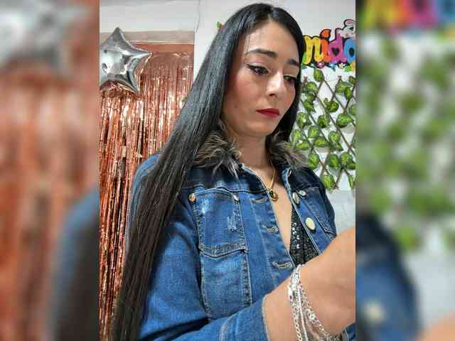 Bella-152 webcam