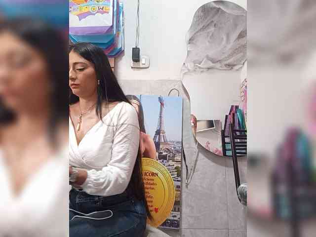 Bella-152 webcam