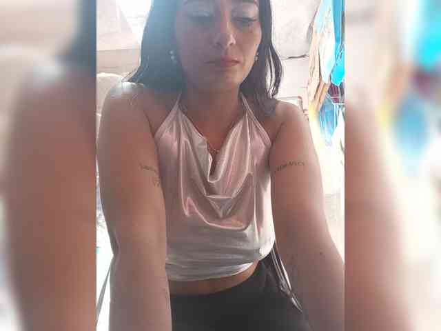 Bella-152 webcam